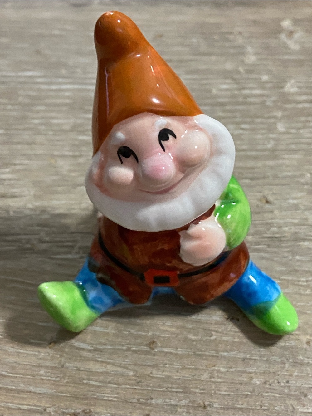 Vintage Disney Japan Ceramic Snow White & the Seven Dwarfs Happy 3" Figurine